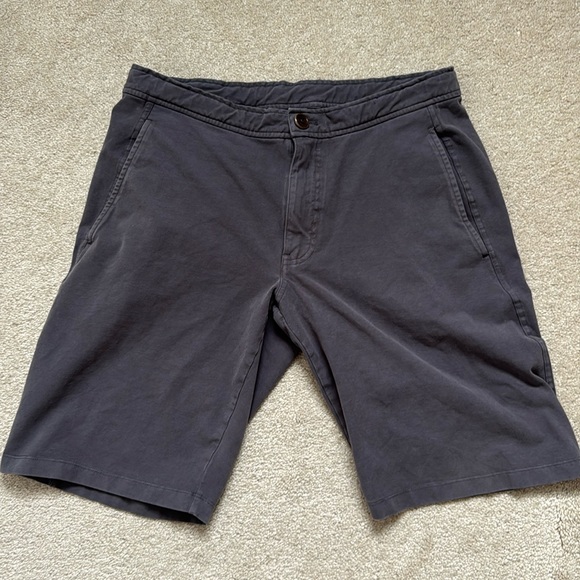Charcoal men’s small perfect condition and extremely comfortable GoodMan shorts - Picture 1 of 6